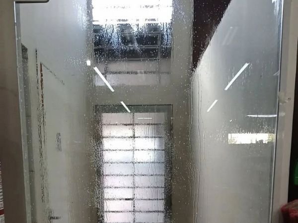 Película para Vidro em Barrinha Películas Isofilme estilo Insulfilm em Barrinha